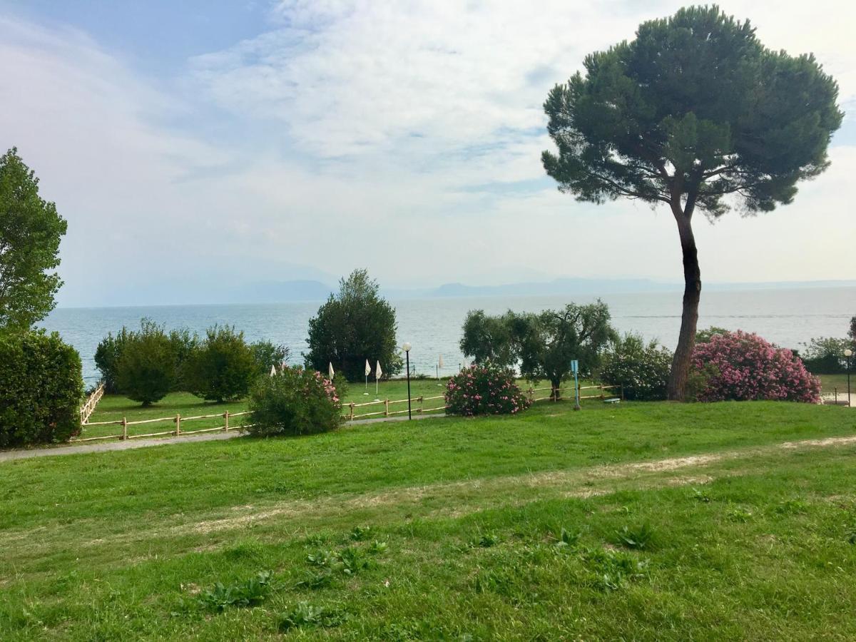 Sivinos Camping Boutique Manerba del Garda Exterior photo